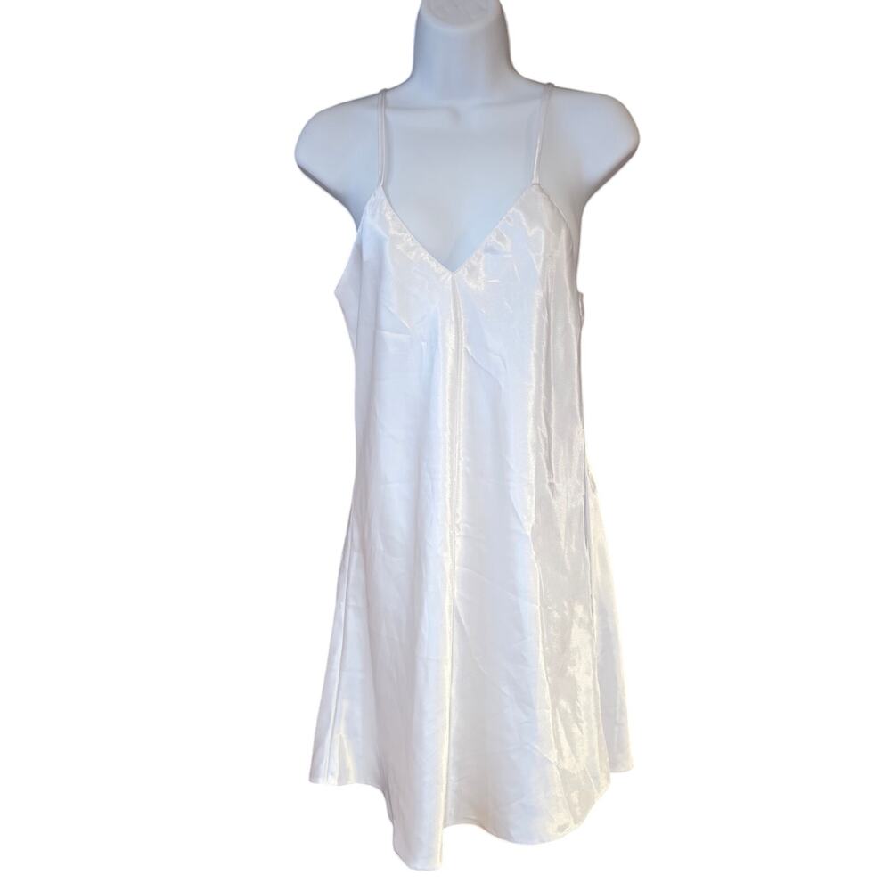 vintage Secret, white polyester, spaghetti strap,‎ mini, satin slip sz EU 38